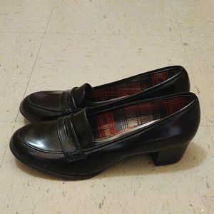 New American Eagle Black Penny Loafers